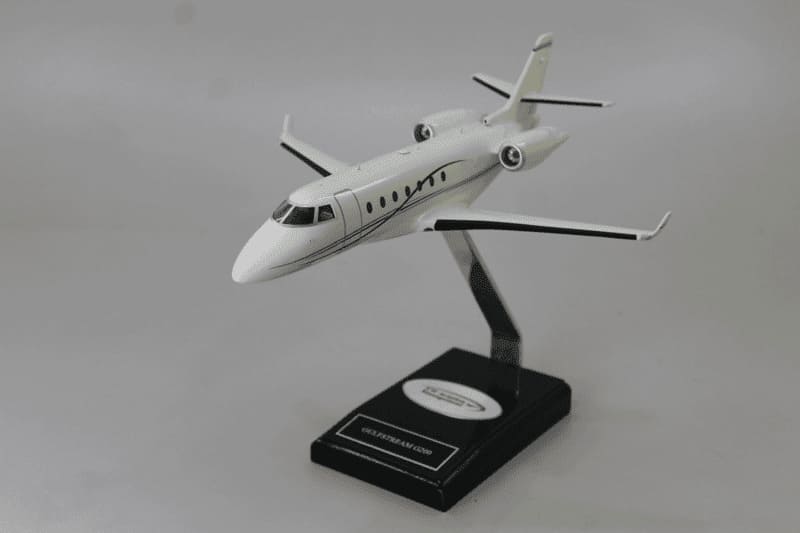Gulfstream-G-200-custom-model 