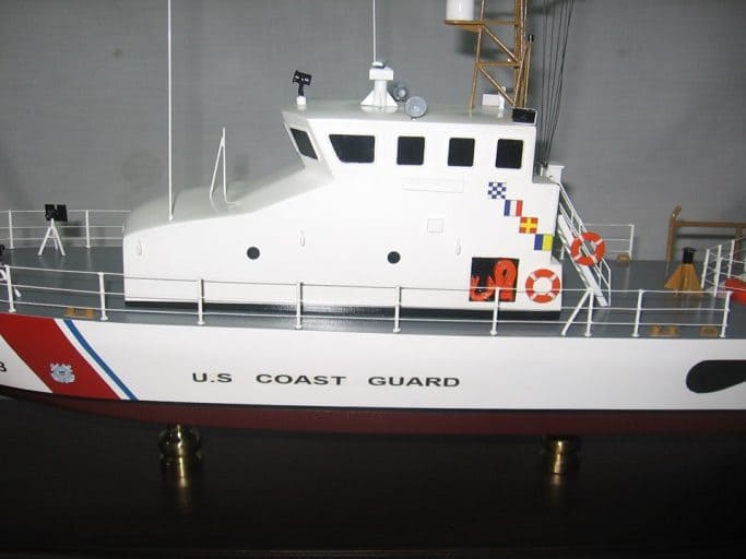 custom-maritime-models/
