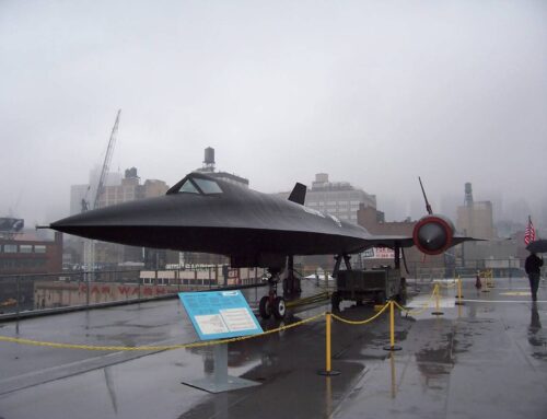 Why the Lockheed SR-71 Stands as a Legend in Aviation History