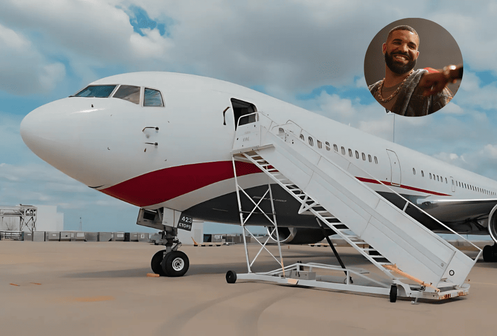 Rapper Drake private jet