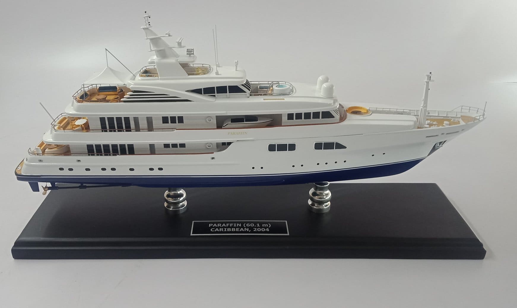 Paraffin is a 60.1m yacht model