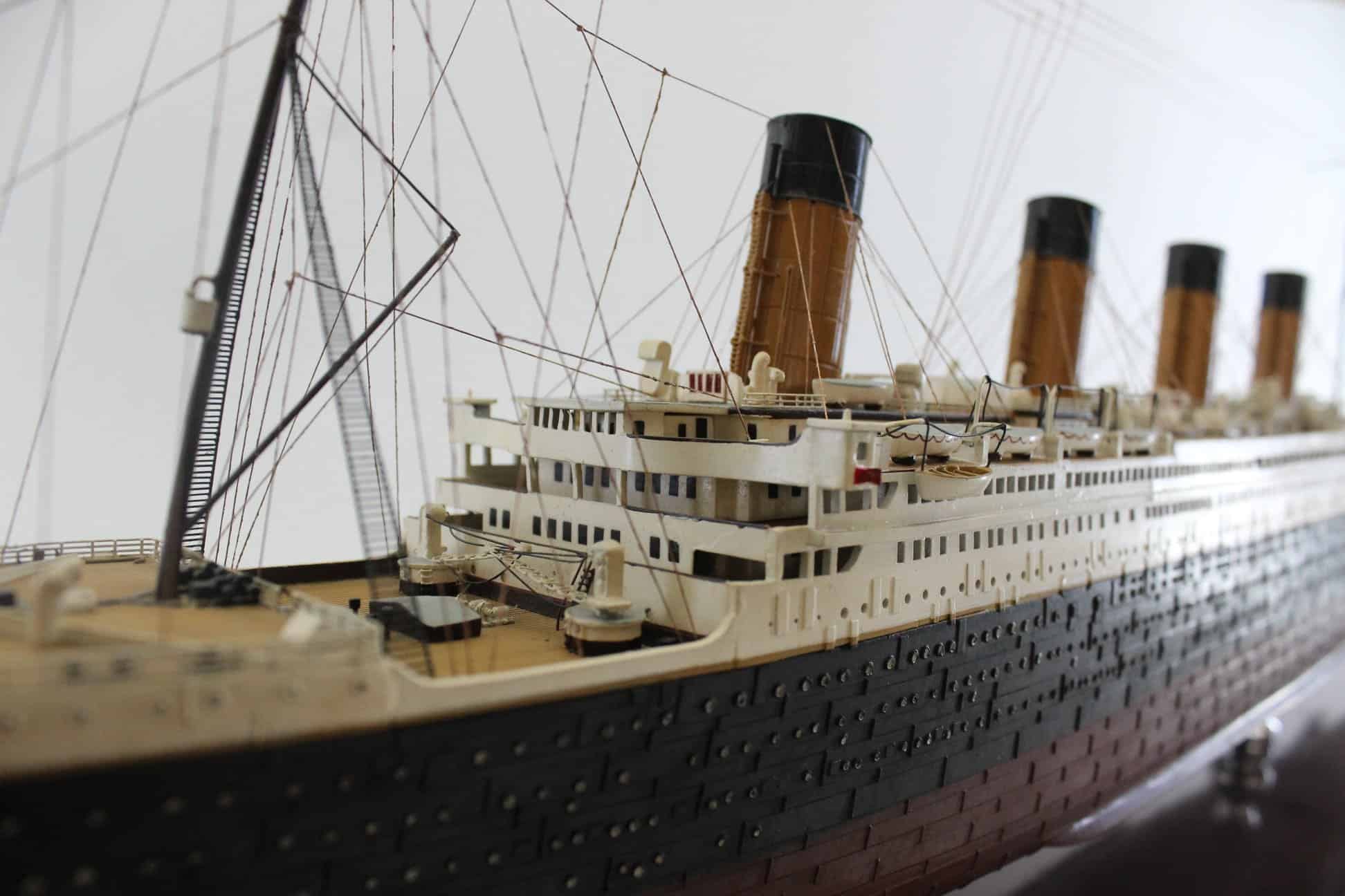 Titanic model ship side
