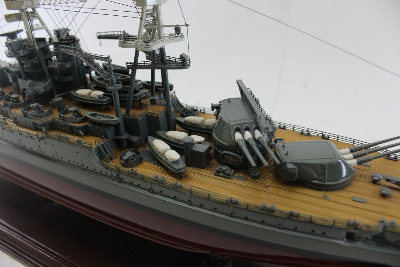 warship model ship